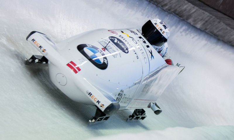 Bobslejisti Bērziņš ar Spriņģi izcīna 10. vietu Pasaules kausa posmā Laplaņā