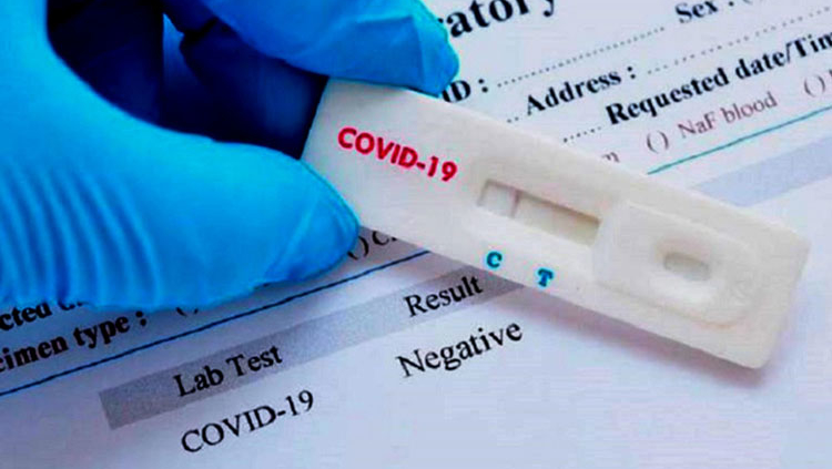 Lai ieceļotu Latvijā, būs jāuzrāda viena veida negatīvs Covid-19 tests