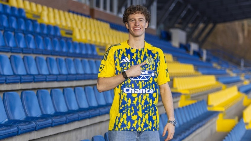 Penkevics no "Jelgavas" pārceļas uz Čehijas čempionātu