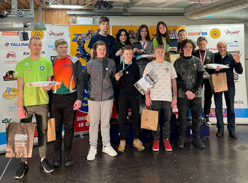 Tukuma jaunie šāvēji izcīna godalgotas vietas sacensībā Igaunijā