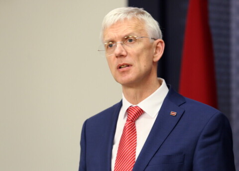 Krišjānis Kariņš: labākā aizsardzība pret Covid-19 ir balstvakcinācija, pareizu masku nēsāšana un bieža testēšanās Krišjānis Kariņš: labākā aizsardzība pret Covid-19 ir balstvakcinācija, pareizu masku nēsāšana un bieža testēšanās