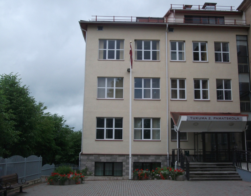 Deputāti atkārtoti atbalsta Tukuma 2.pamatskolas pievienošanu Tukuma Raiņa ģimnāzijai Deputāti atkārtoti atbalsta Tukuma 2.pamatskolas pievienošanu Tukuma Raiņa ģimnāzijai