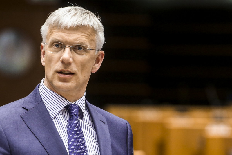 Premjers pieļauj iespēju atsevišķos gadījumos atteikties no Covid-19 sertifikātu izmantošanas Premjers pieļauj iespēju atsevišķos gadījumos atteikties no Covid-19 sertifikātu izmantošanas