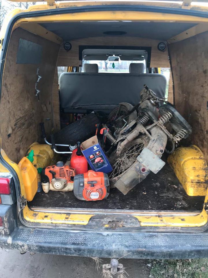 Tukuma policija Džūkstē aiztur šķūnīša aplaupītājus