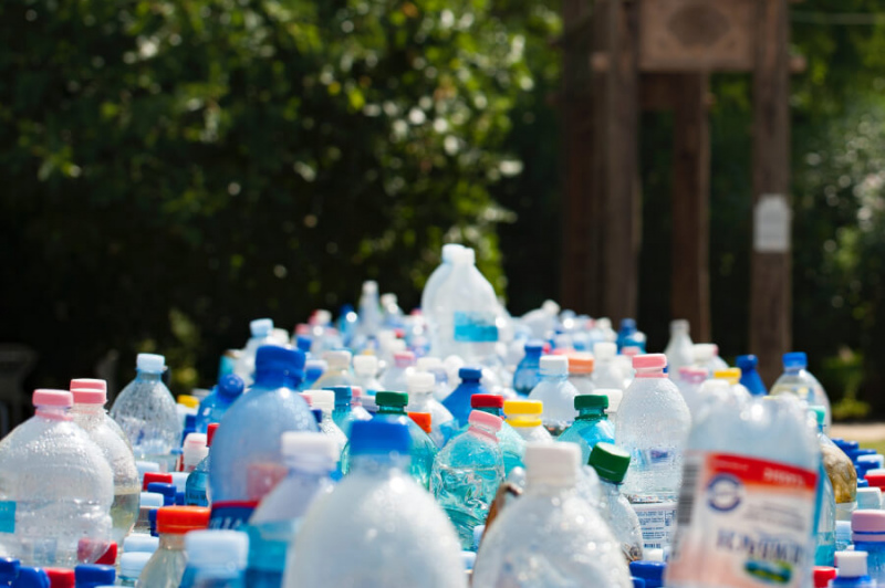 No jūlija plāno ieviest vienreizlietojamās plastmasas aizliegumu