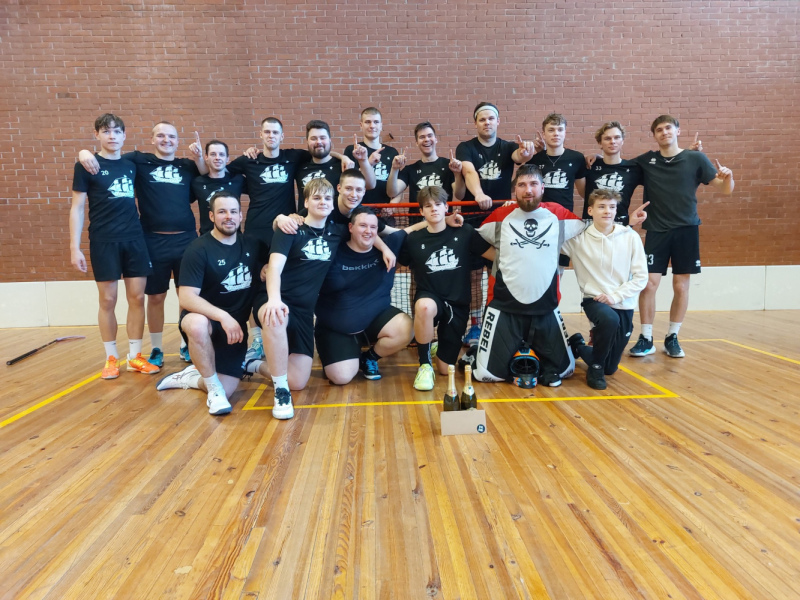 Otro gadu pēc kārtas Engures "Korsāri" kļūst par Tukuma novada čempioniem florbolā