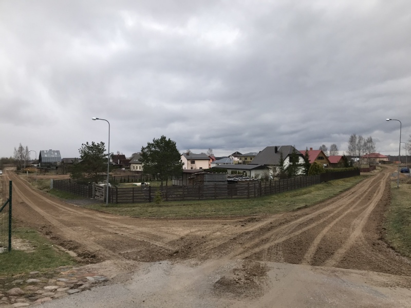 Iestājoties siltākam laikam GRANTS ceļu greiderēšana kļūst apgrūtinātāka