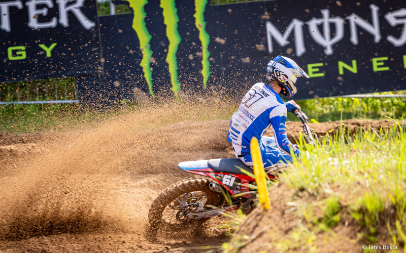 Kokins MX1 klasē debitē ar izcīnītu 3. vietu