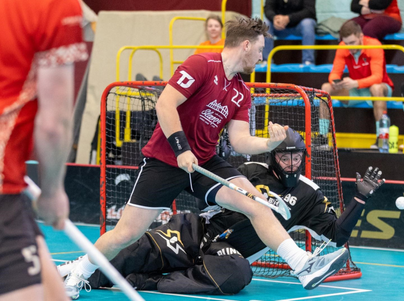 "Slampe/Zevid" komanda piedalījās Latvijas čempionātā 3pret3 florbolā