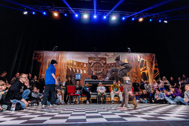 Jasmīnai Īstenai 1. vieta breika sacensībās Viļņā