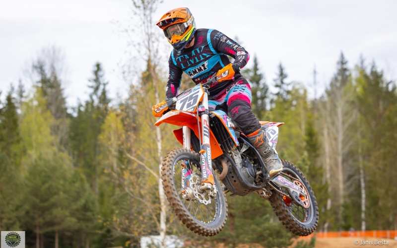 Mareks Birziņš Stendes kausa motokrosā 1.posmā izcīna bronzas medaļu