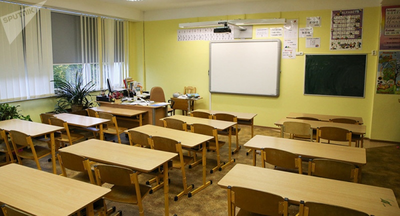 Valdība vienojas par skolotāju algu celšanu šogad