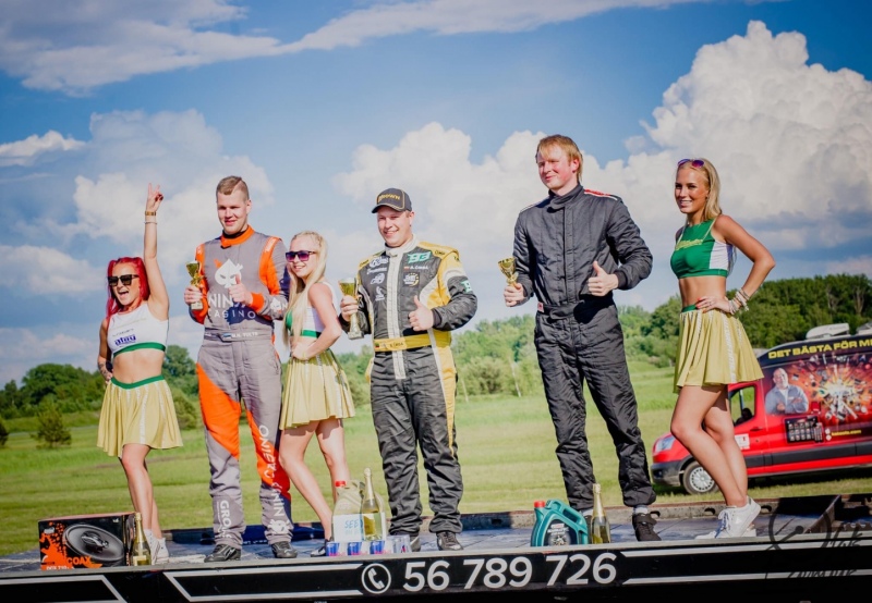 Jānis Jurka izcīna 3. vietu Baltijas čempionāta driftā otrā posma sacensībās Igaunijā Jānis Jurka izcīna 3. vietu Baltijas čempionāta driftā otrā posma sacensībās Igaunijā