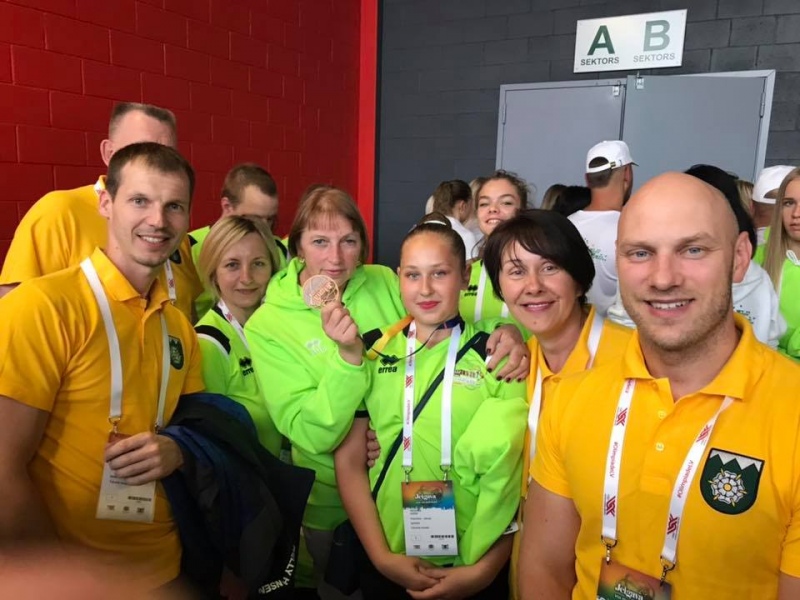 Jelgavā svinīgi atklāta VIII Latvijas Jaunatnes Olimpiāde Jelgavā svinīgi atklāta VIII Latvijas Jaunatnes Olimpiāde