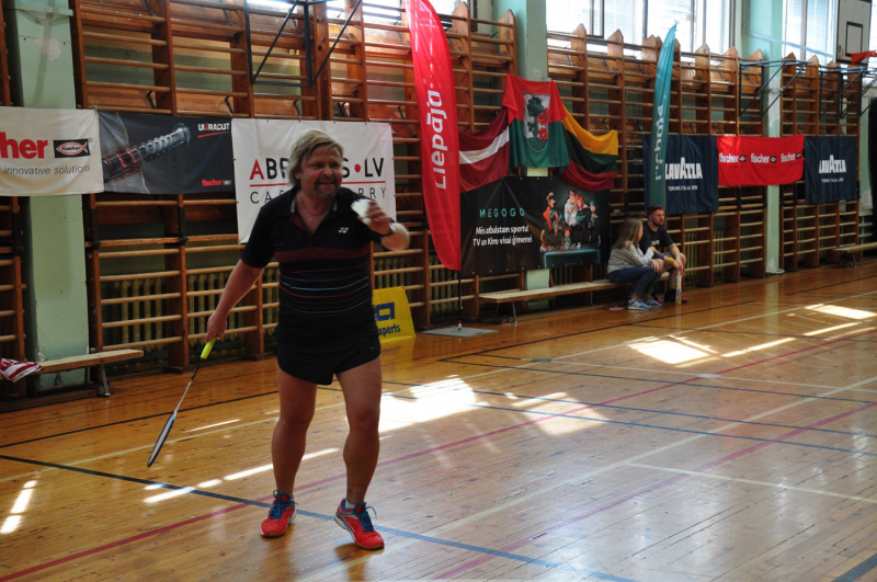 Liepājā aizvadīts MEGOGO senioru tūres posms badmintonā; Lapiņš izcīnīja dalīto 5.-10.vietu