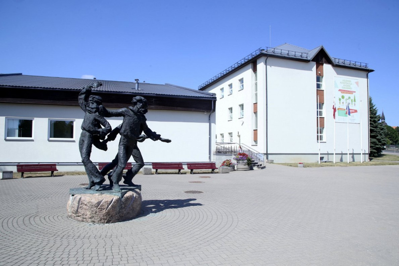 Sākas vienota elektroniskā pieteikšanās studijām 9 Latvijas augstskolās