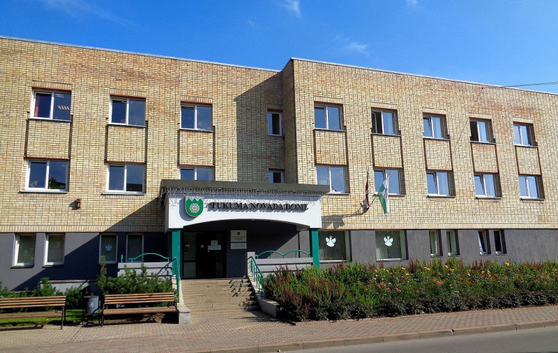 Uz vakanto Tukuma Domes izpilddirektora amatu pieteikušies četri pretendenti Uz vakanto Tukuma Domes izpilddirektora amatu pieteikušies četri pretendenti