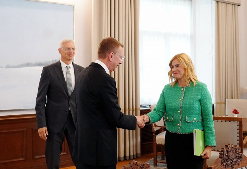 "Jaunā Vienotība" gatava veidot jauno valdību; ZZS atbalsta Siliņu premjera amatā