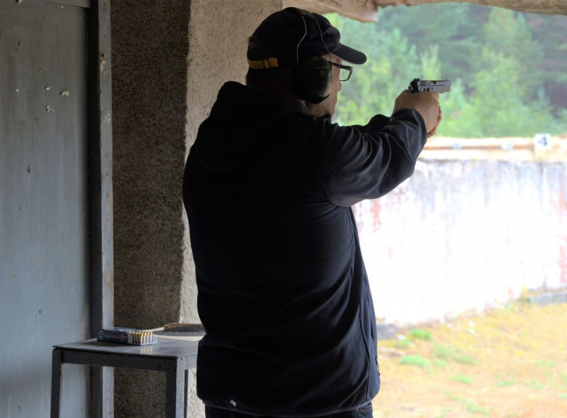 Uģis Spriņģis izcīna 1.vietu Latvijas kausa izcīņā lietišķajā šaušanā