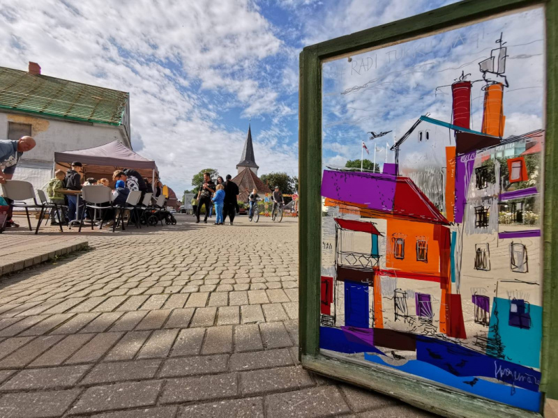 Notiks TUKKU MAGI pagalma atvēršanā un radošā izaicinājuma "Tukuma 48h kino komūna Cinevillā" noslēguma pasākums Notiks TUKKU MAGI pagalma atvēršanā un radošā izaicinājuma "Tukuma 48h kino komūna Cinevillā" noslēguma pasākums