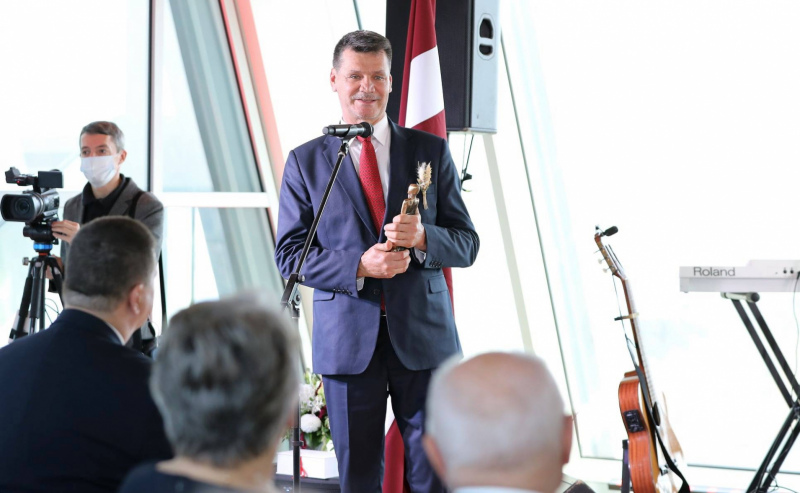 Konkursā “Sējējs 2020” gada lauku saimniecības balvu saņēmusi Tukuma novada SIA “Lestene” Konkursā “Sējējs 2020” gada lauku saimniecības balvu saņēmusi Tukuma novada SIA “Lestene”