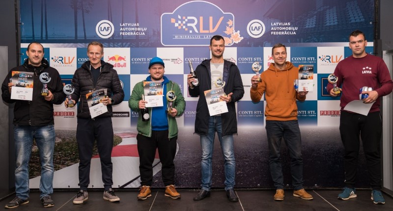 GROMOVAM un BLŪMAM 2WD Rookie minirallija posmā Biķerniekos SUDRABA GODALGA GROMOVAM un BLŪMAM 2WD Rookie minirallija posmā Biķerniekos SUDRABA GODALGA