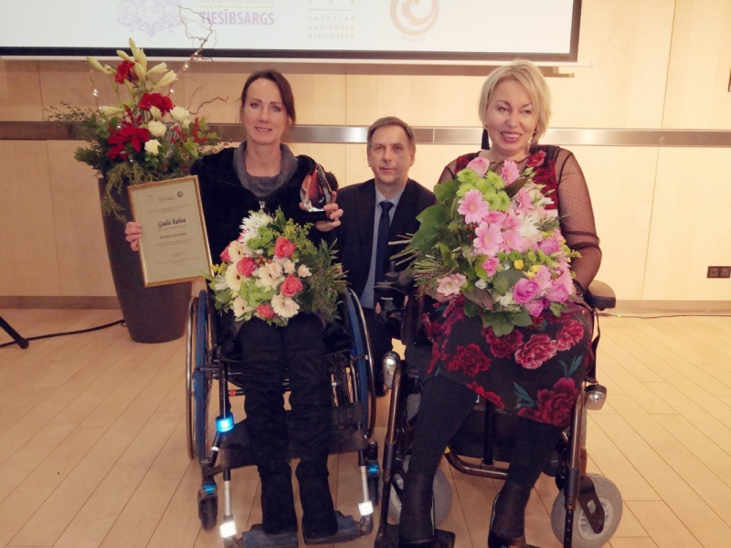 Biedrība "Līdzvērtība" saņem gada balvu nominācijā "Pakalpojuma nodrošinātājs" Biedrība "Līdzvērtība" saņem gada balvu nominācijā "Pakalpojuma nodrošinātājs"